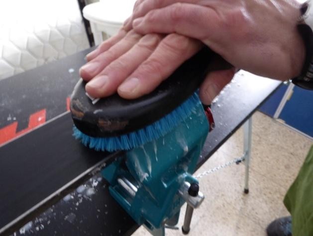 foto reparación esquís